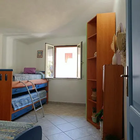 Domus De Mare Apartmán *